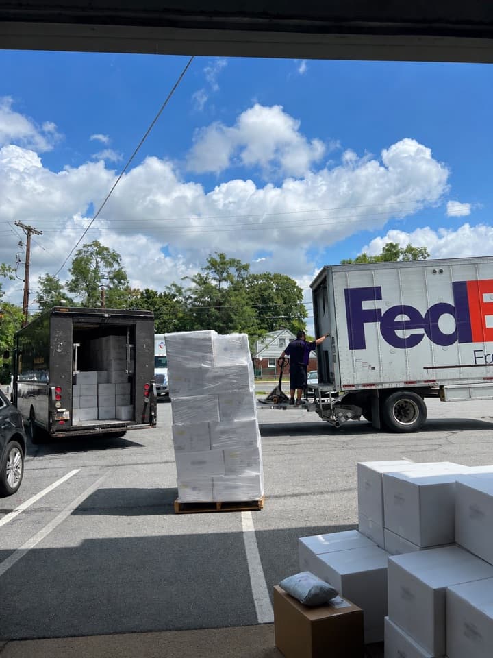 Fast turnaround custom screen printing orders in Philadelphia